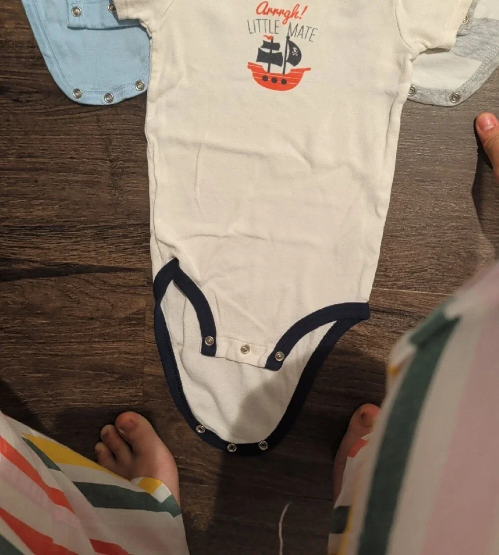 Carter's 18 Months Short Sleeve Onesies Lot Of 3
